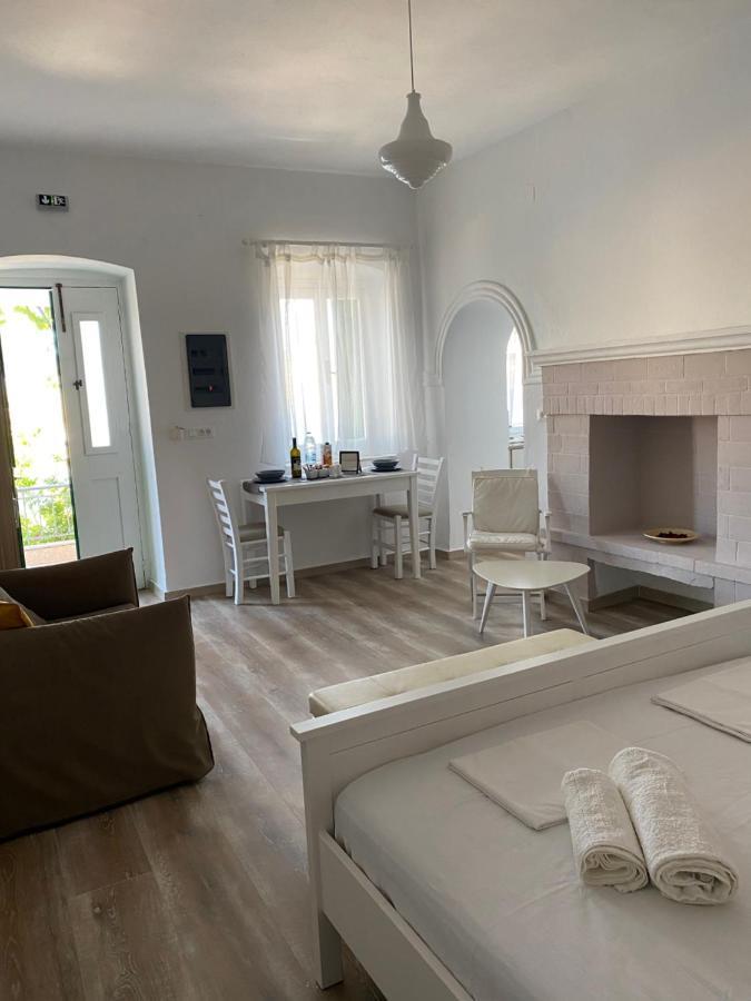 Thodoris Infinity View Apartments 시미 외부 사진